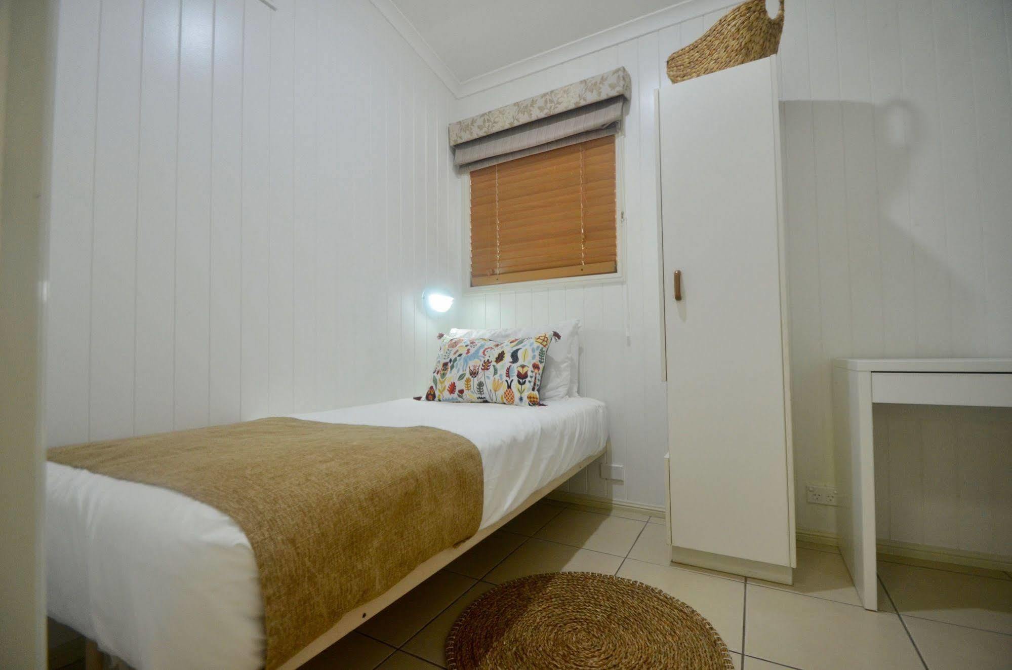 Barney Beach Accommodation Gladstone Esterno foto