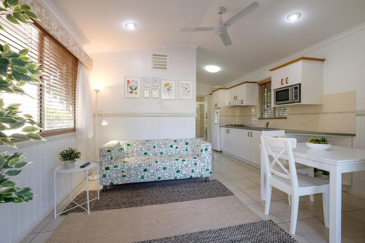 Barney Beach Accommodation Gladstone Esterno foto